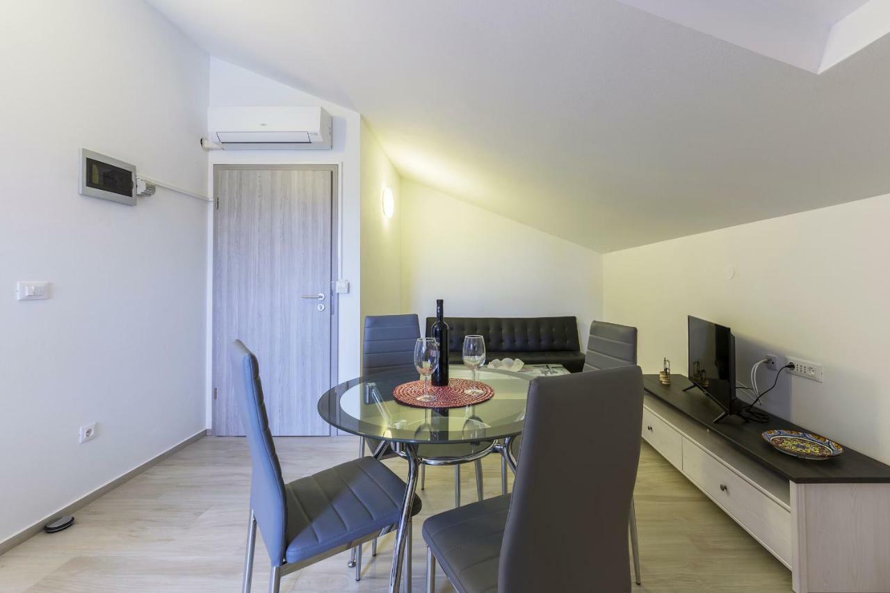 Apartmani Suzi PUY 외부 사진